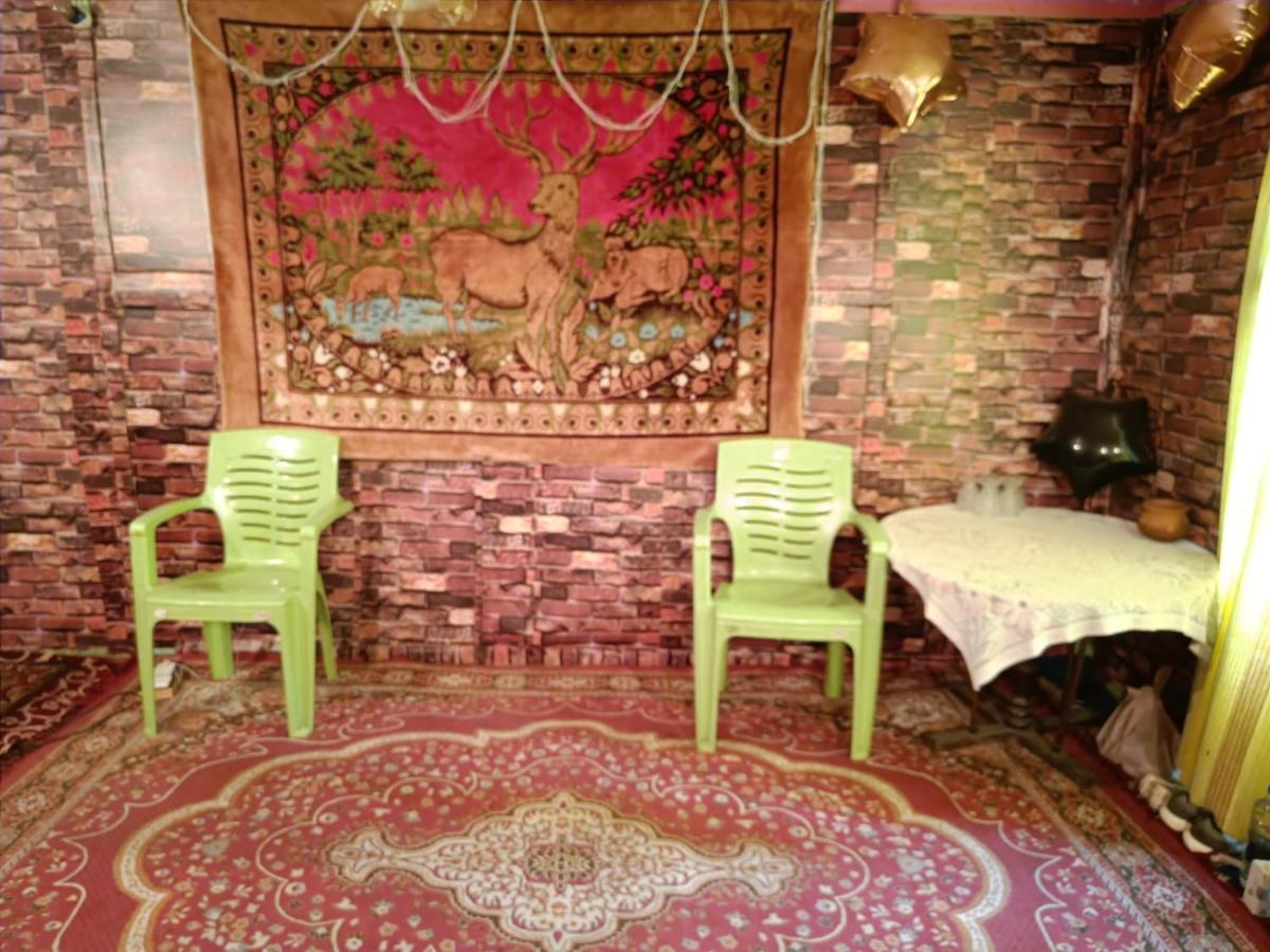 Hotel Island Srinagar  Exterior photo